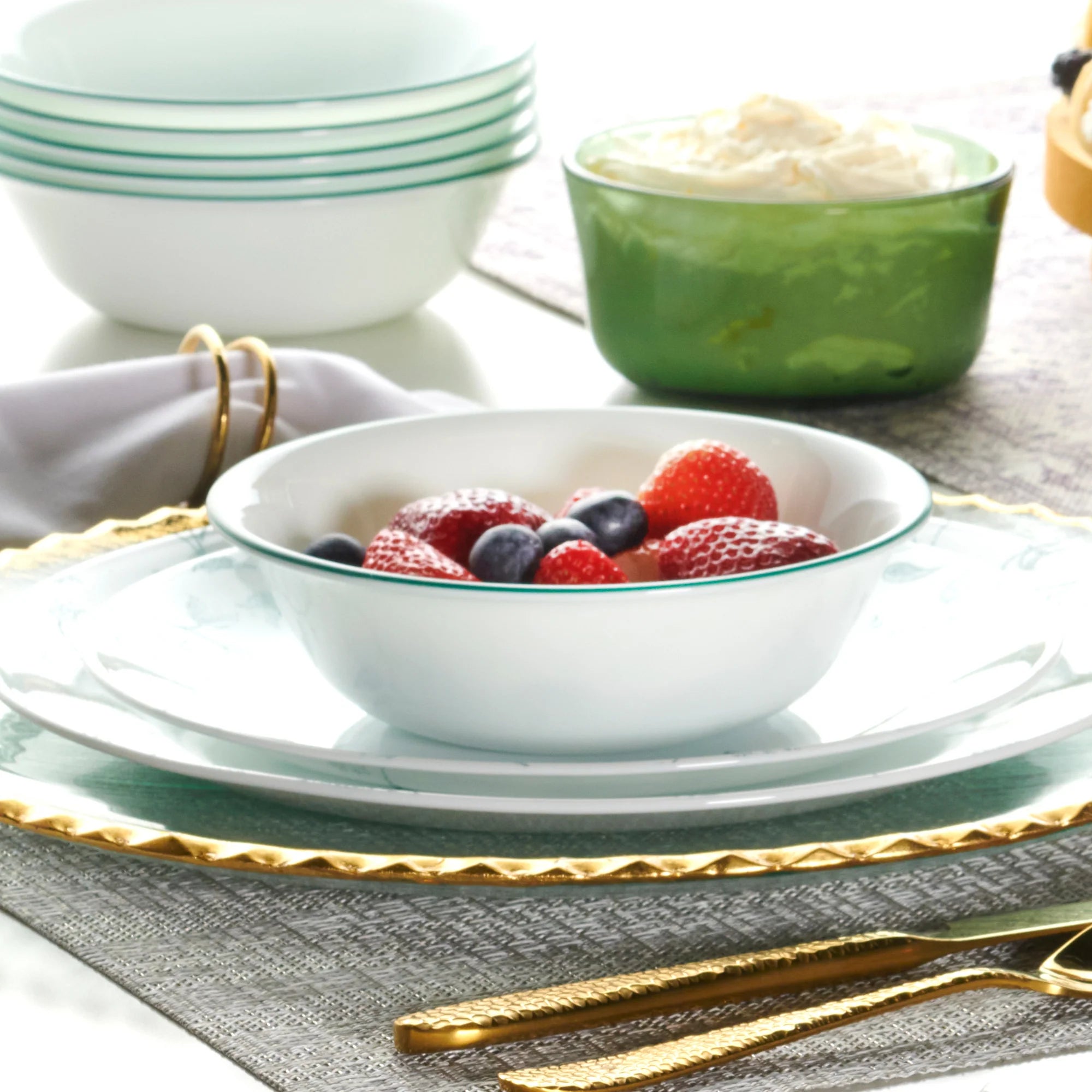 Chambord 18-piece Dinnerware Set, Service for 6 - Image 8